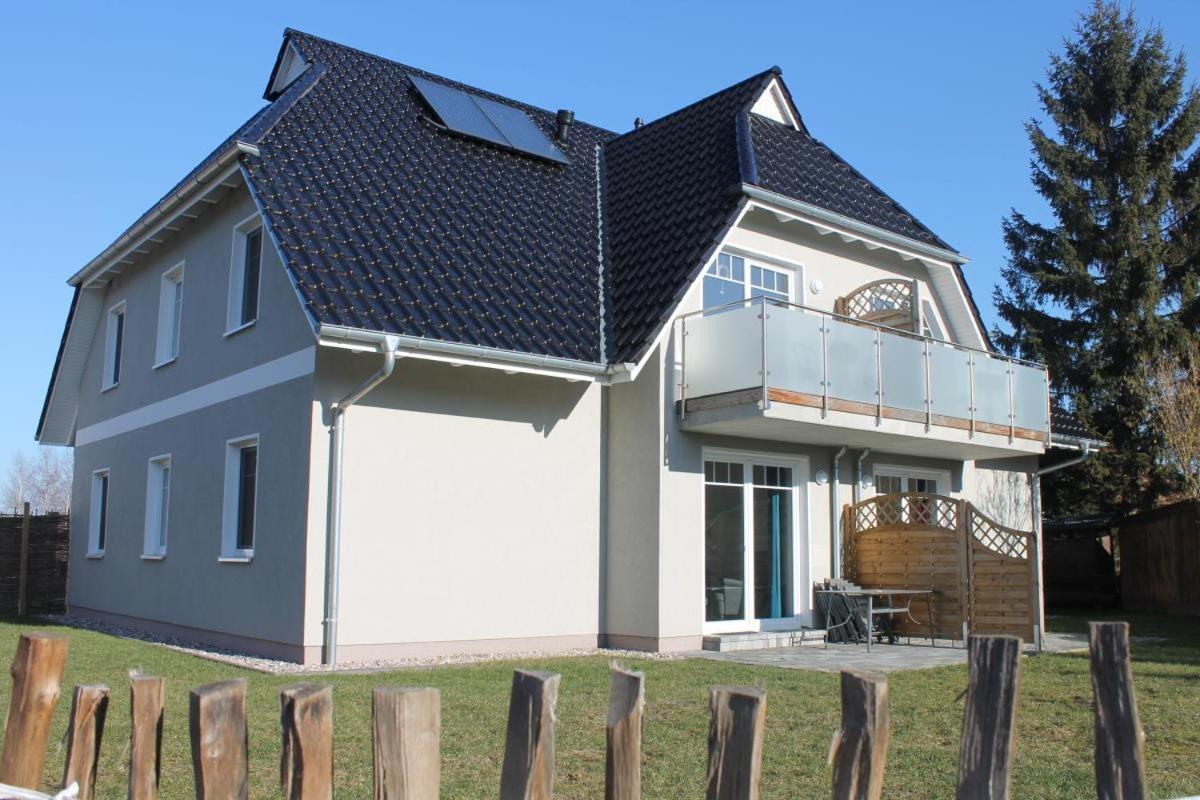 Ferienwohnung Van Der Holm Born Extérieur photo