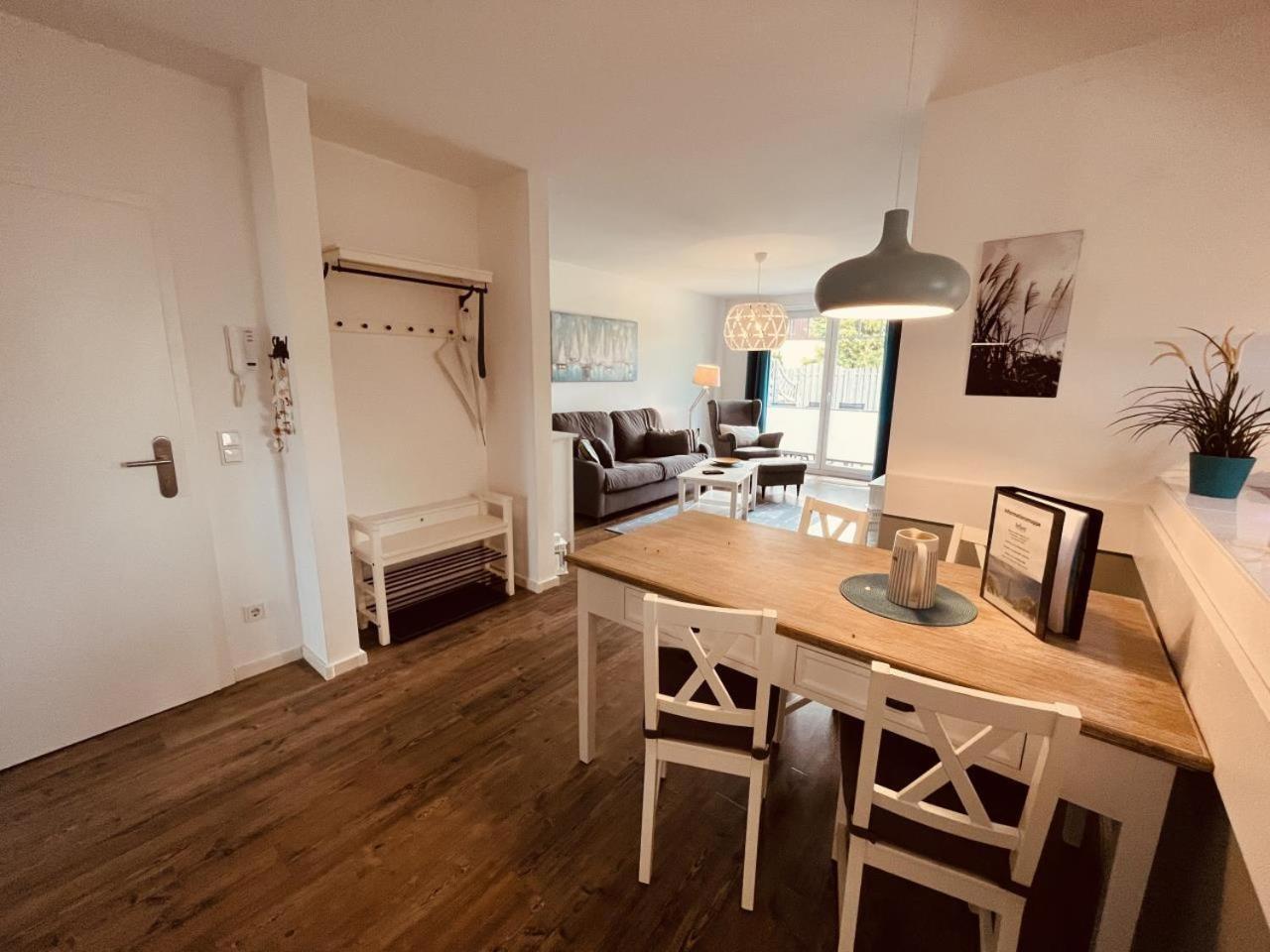 Ferienwohnung Van Der Holm Born Extérieur photo